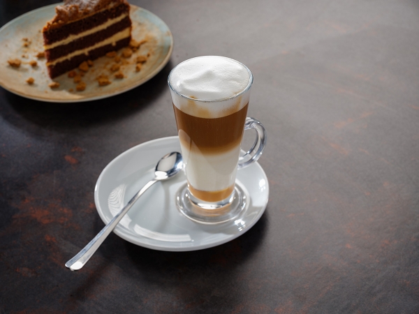 LATTE MACCHIATO